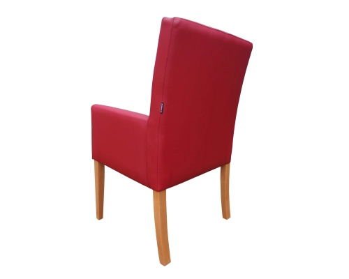 Fotel z oparciem pikowanym przeszywanym w kwadraty