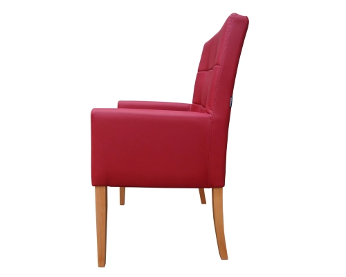 Fotel z oparciem pikowanym przeszywanym w kwadraty