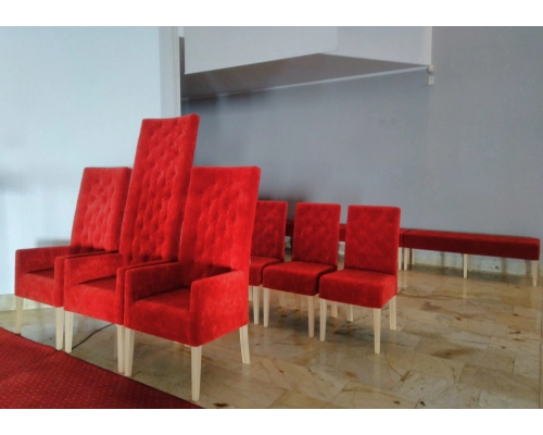 Meble Sakralne do Kościoła lub do Kaplicy - Komplet Liturgiczny