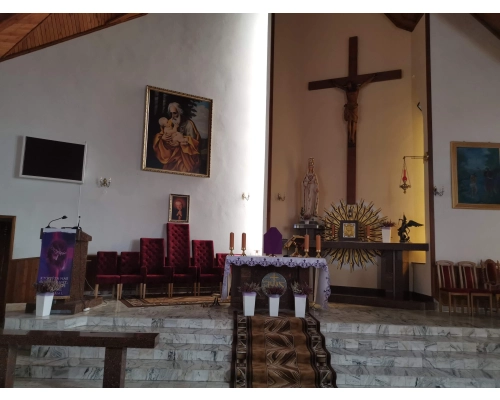 Meble Sakralne do Kościoła lub do Kaplicy - Komplet Liturgiczny