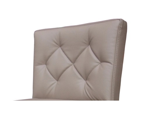 Hoker Ludwik skośny z oparciem pikowanym w karo