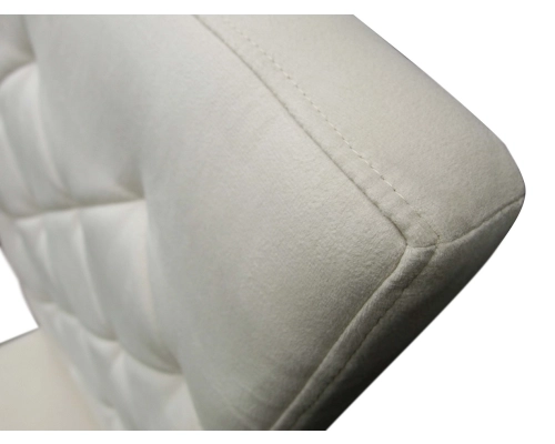 Krzesło restauracyjne grube z oparciem pikowanym w karo