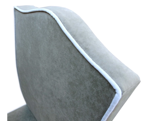 Krzesło smukłe z garbem w oparciu i lamówką