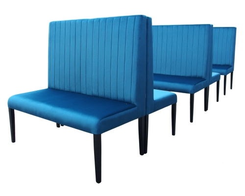 Loża pikowana - ławka tapicerowana do restauracji.