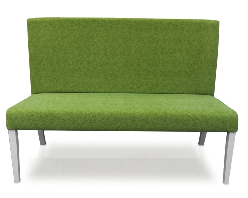 Ławka z oparciem gładkim, niepikowanym. Oparcie 98cm od podłogi.