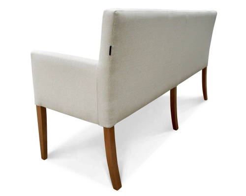 Ławka z podłokietnikami z oparciem pikowanym w kwadraty z guzikami