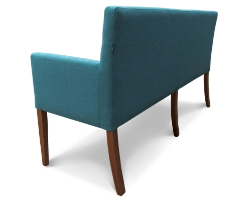 Ławka z podłokietnikami z oparciem pikowanym w kwadraty z guzikami