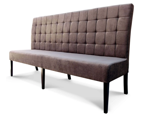 Ławka tapicerowana z oparciem do restauracji lub do poczekalni.