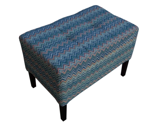 Pufa gruba pikowana w kwadraty z guzikami z tkaniny