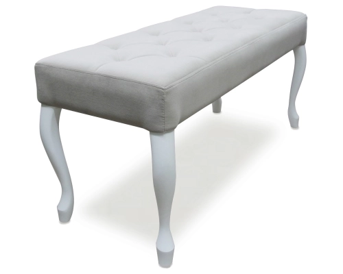 Beżowa pufa Ludwik z siedziskiem pikowanym w karo