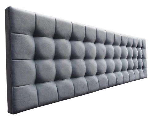 Zagłówek kanciasty ze stebnówką pikowany w kwadraty.