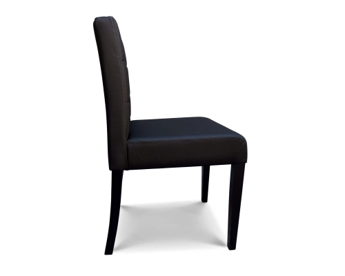 Krzesło niskie z oparciem pikowanym w kwadraty